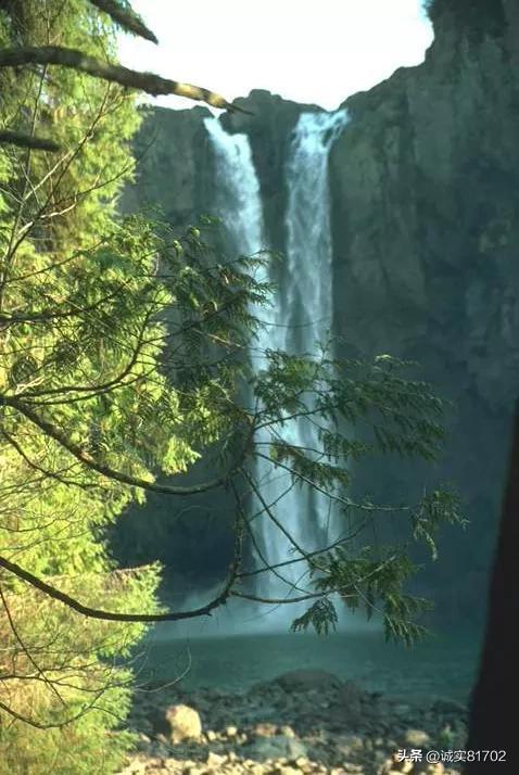 崇祯为何吊死煤山也不南迁?其实他不是不想,而是有很大难处